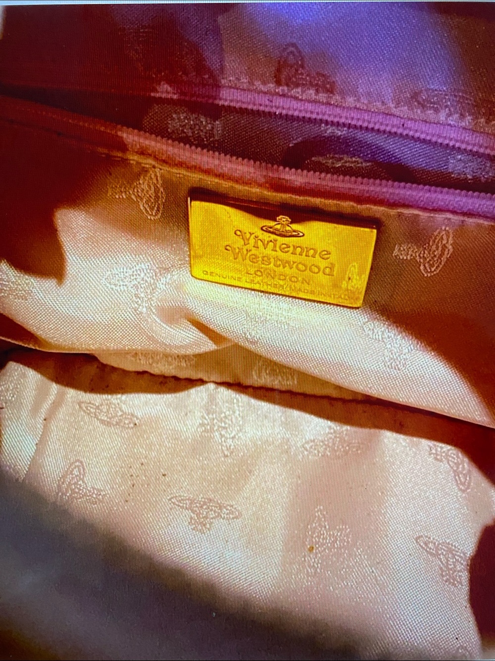 Vivienne Westwood Vintage Off White Gold Logo Hardware Pink Logo Interior Bag - Picture 11 of 16
